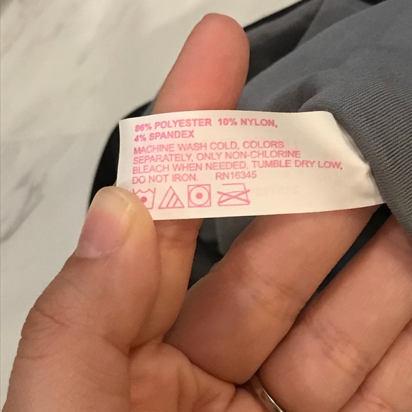 Lily of France Sports Bra Reversible Medium Black - Picture 11 of 12